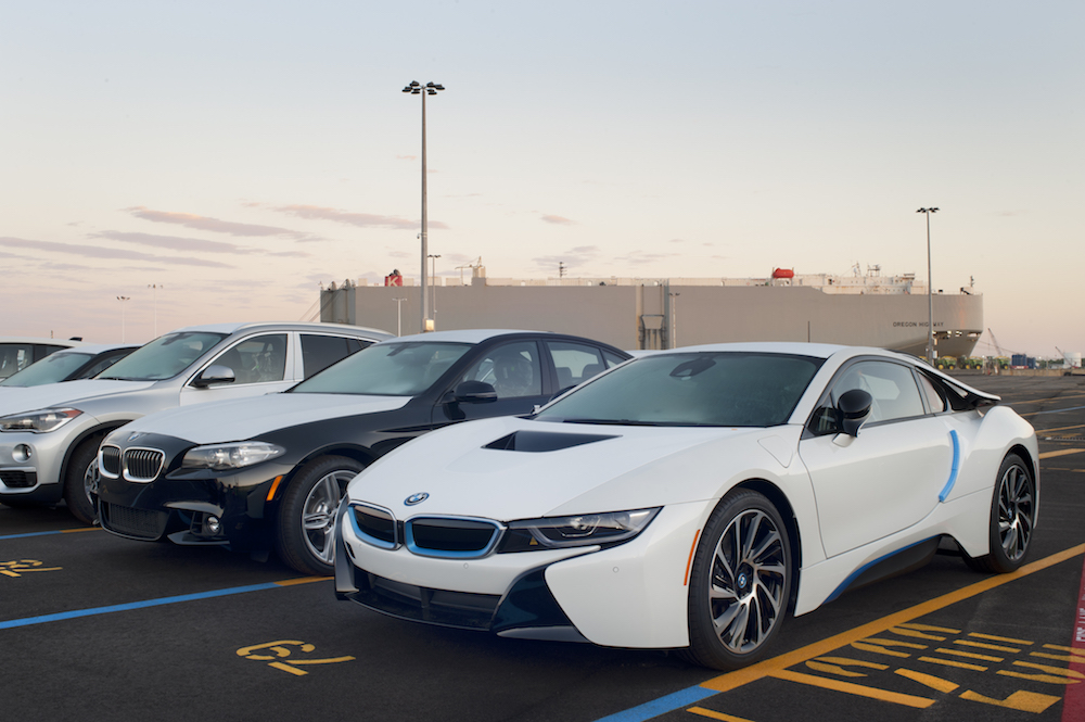 Name:  BMW_i8_delivered_to_the_Port_of_Galveston.jpg
Views: 9082
Size:  396.3 KB