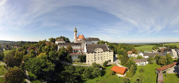 Name:  Kloster Andrechs mdb_109617_kloster_andechs_panorama_704x328.jpg
Views: 26224
Size:  59.1 KB