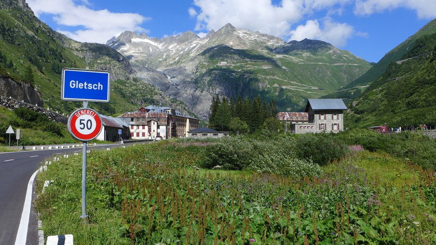 Name:  Furka Pass Gletsch P1080432.jpg
Views: 9483
Size:  228.8 KB