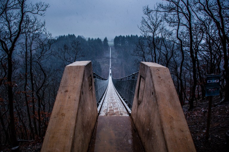 Name:  suspension bridge hngeseilbrcke geierlay  0406-Gemma-Geierlay-Germanys-Longest-Suspension-Bri.jpg
Views: 10175
Size:  136.9 KB
