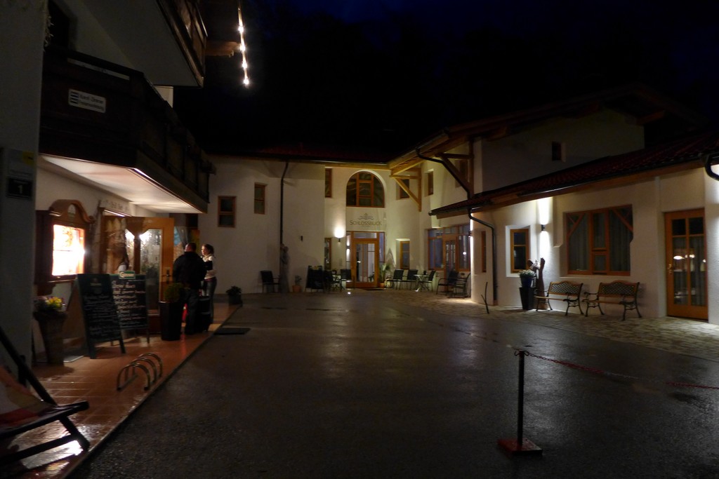 Name:  SchlossBlick Hotel near Kufstein, AustriaP1000934.jpg
Views: 13167
Size:  140.4 KB