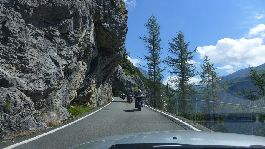 Name:  Furka Pass  P1080556.jpg
Views: 5208
Size:  189.9 KB