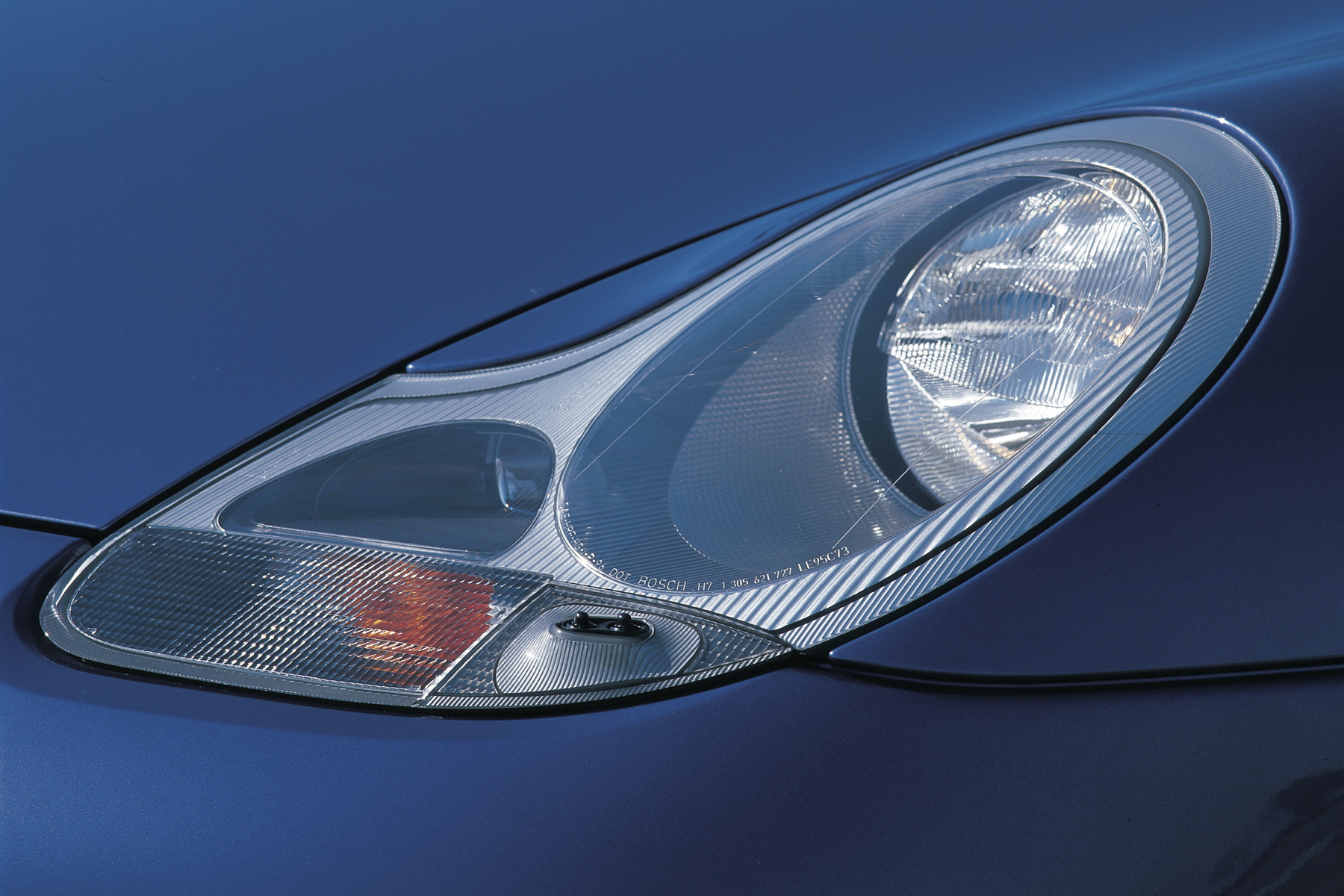 Name:  P996_headlight.jpg
Views: 2995
Size:  1.11 MB