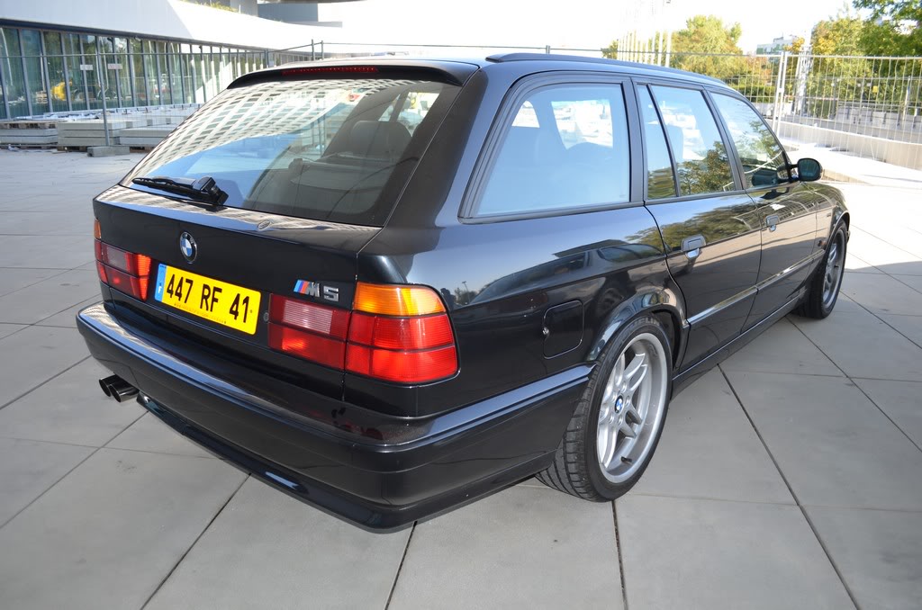 Name:  e34 M5 bonhams auction  DSC_0086.jpg
Views: 15476
Size:  120.5 KB