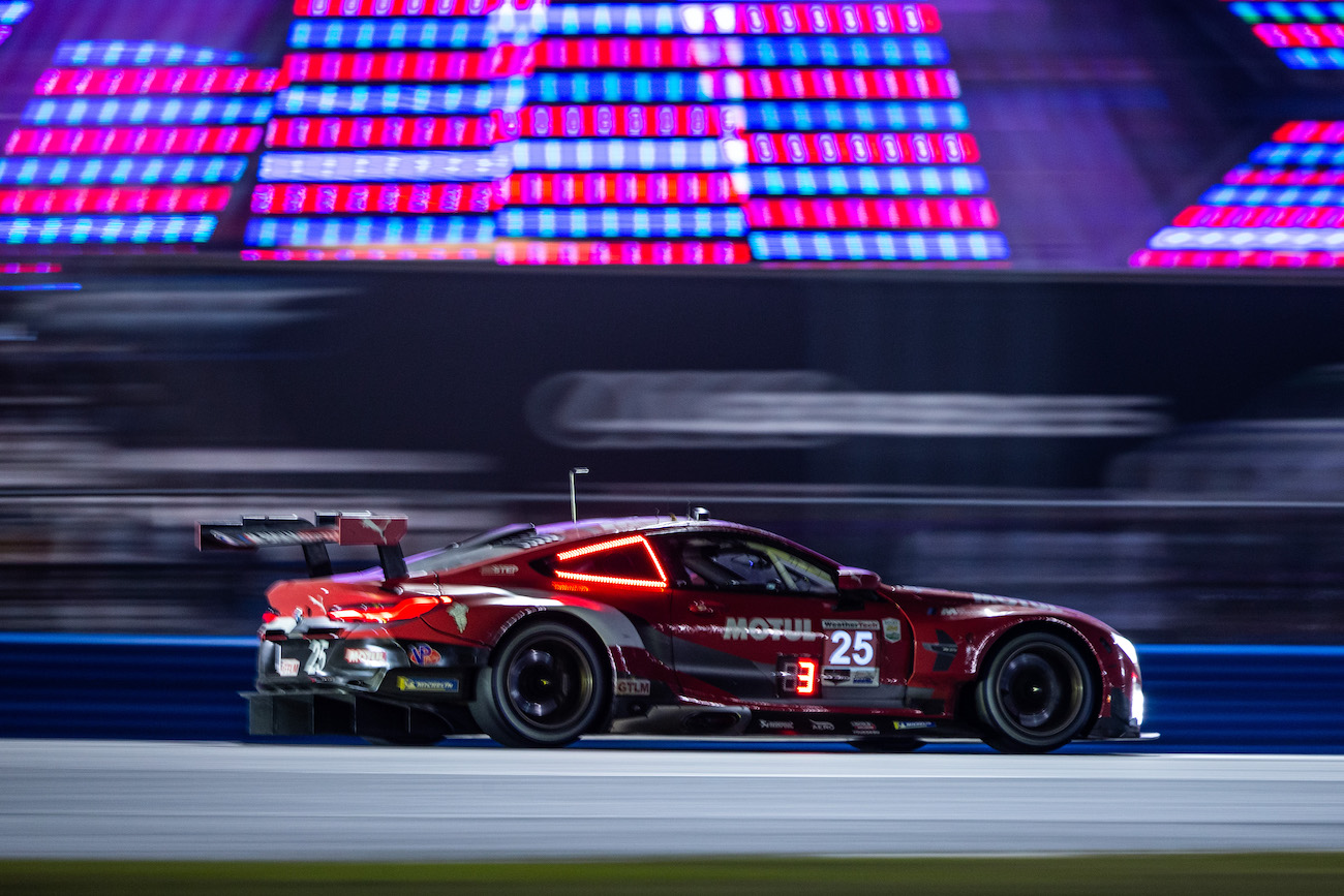 Name:  P90412714_highRes_daytona-usa-28th-to-.jpg
Views: 2497
Size:  339.2 KB